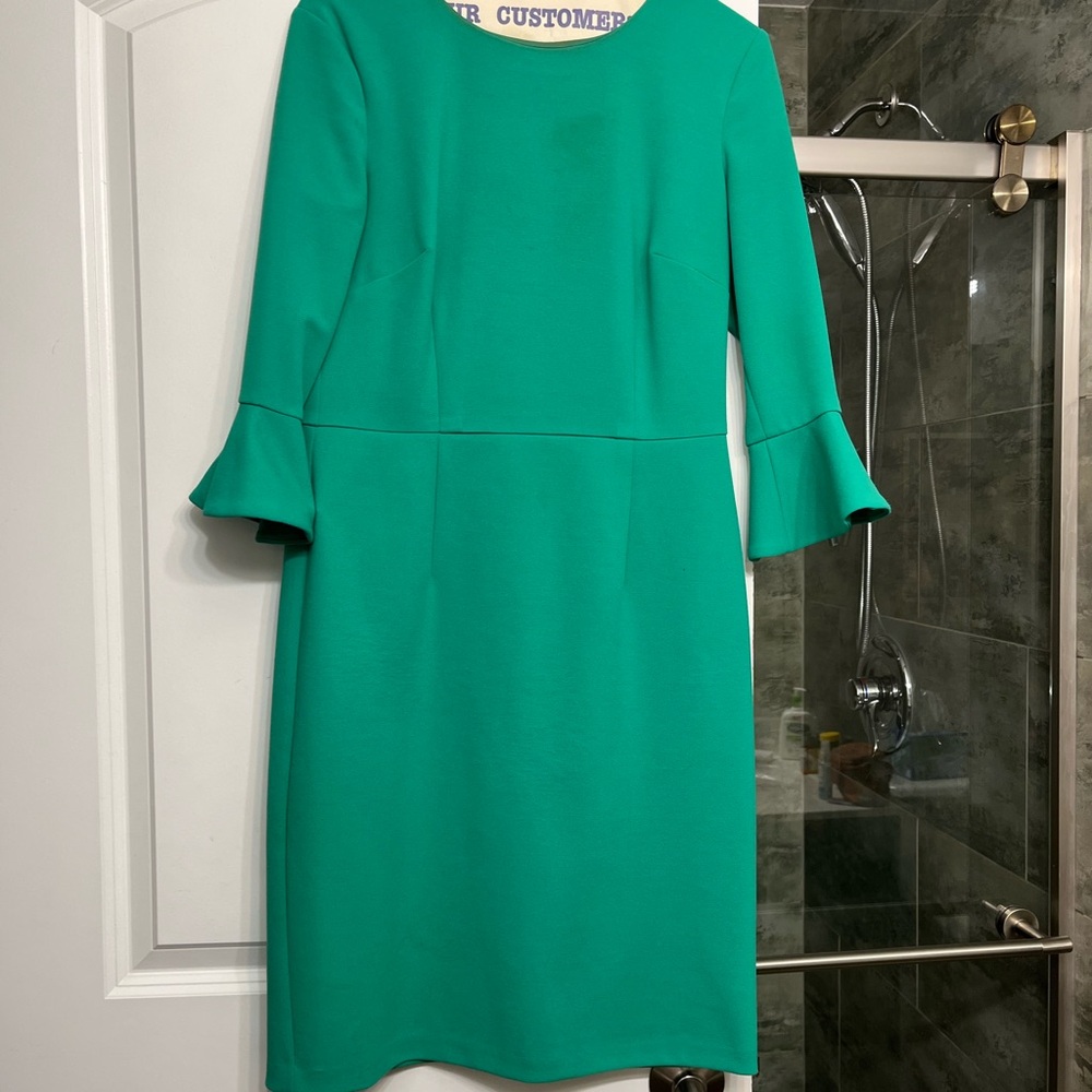 Donna Morgan Vibrant Green Long Sleeve Dress